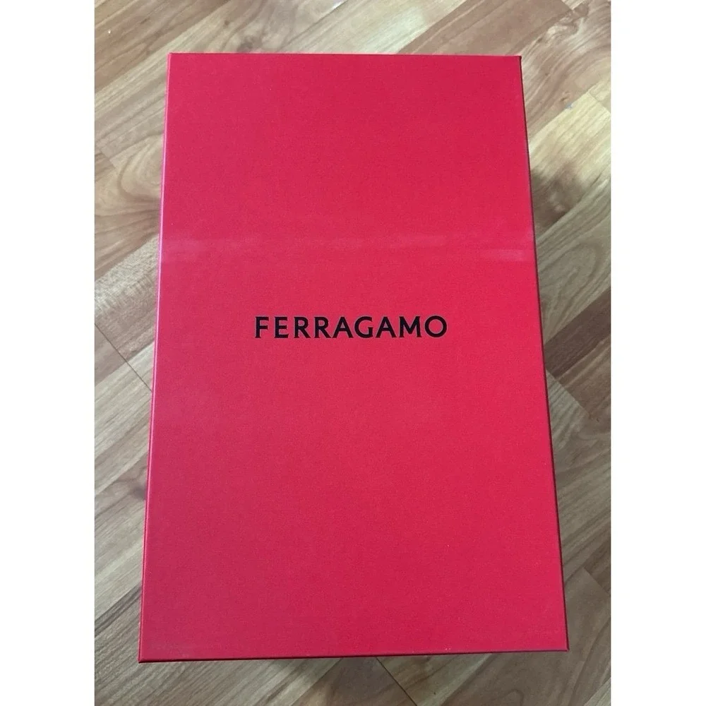 Ferragamo empty shoe box